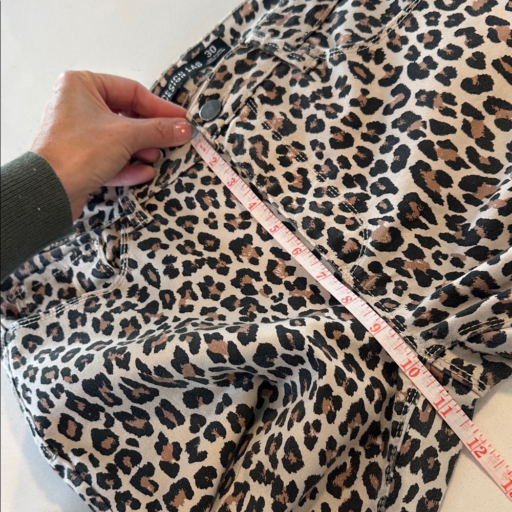Design Lab Leopard Print Jeans - Picture 4 of 11